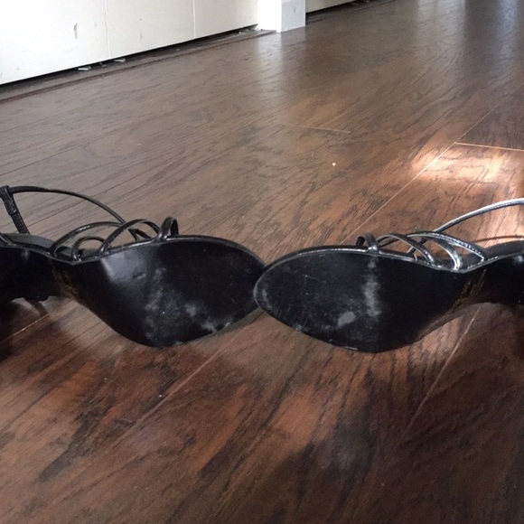 Colin Stuart Leather Strappy Heel - Picture 4 of 5